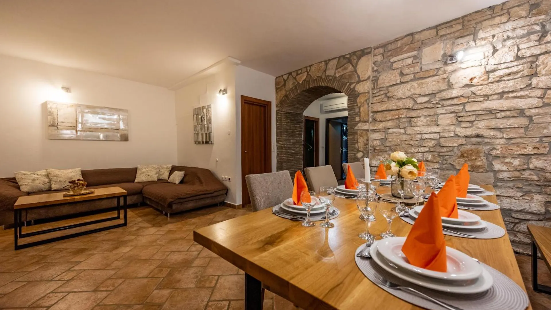 Villa Dominique Svetvinčenat 0*,  Chorvatsko